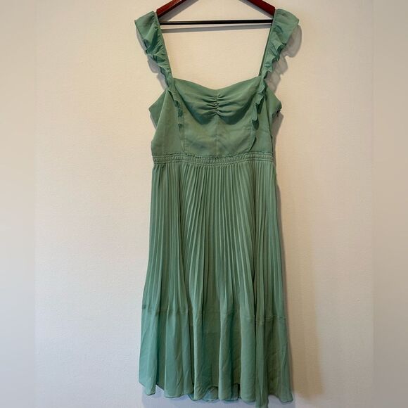 🔥Club Monaco pleated flounce midi dress size 14, NWT - Picture 4 of 8